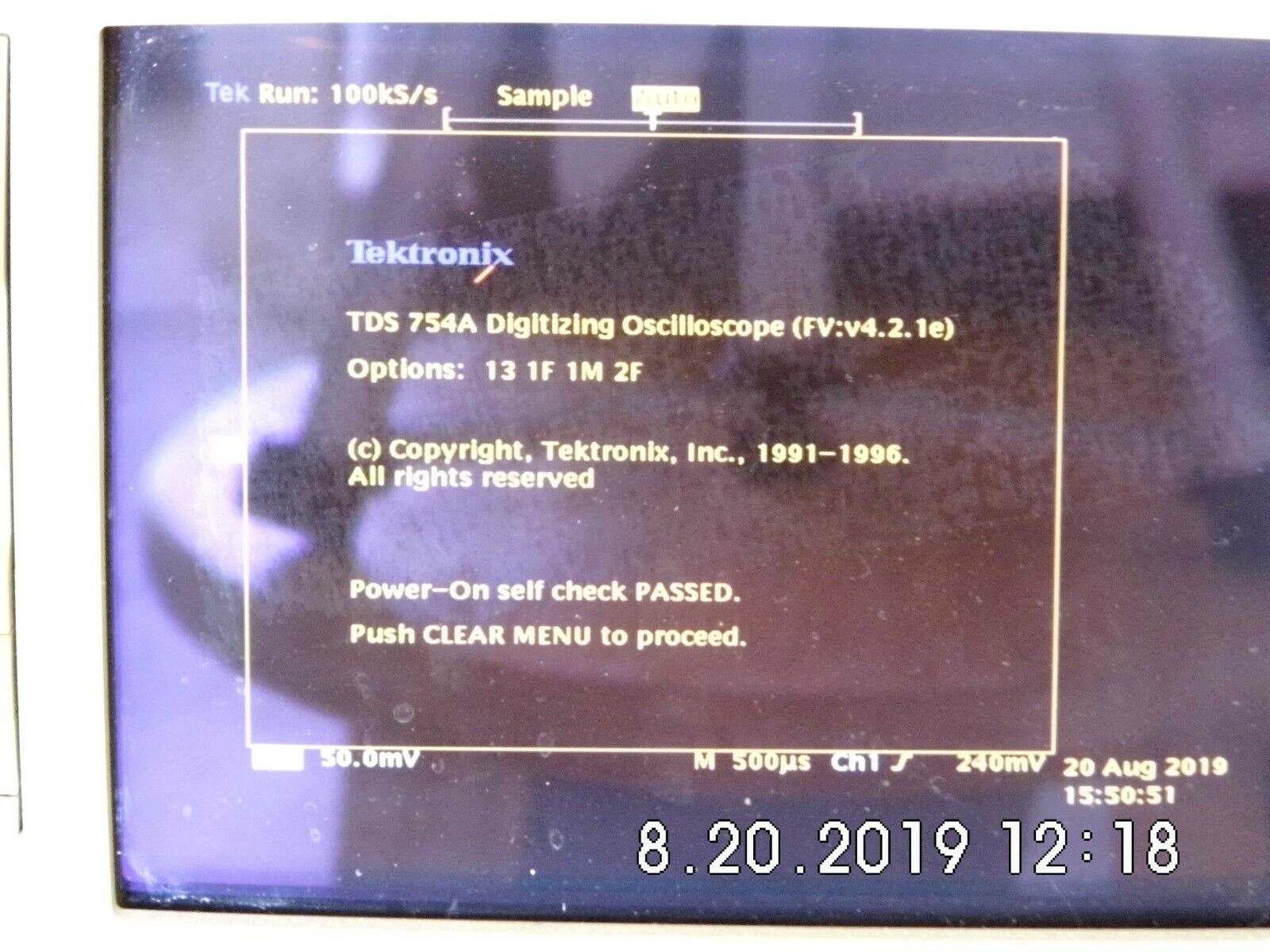 Tektronix 4 channel TDS754A 500MHz 2GSa/s oscilloscope 13 1F 1M 2F Tektronix 4 channel TDS754A 500MHz 2GSa/s oscilloscope 13 1F 1M 2F
